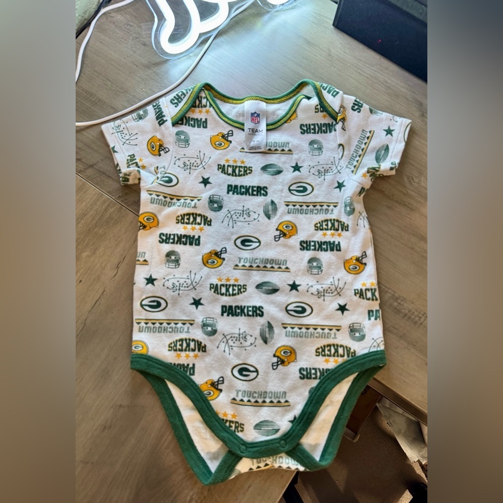 NFL Packers Onsie 18M